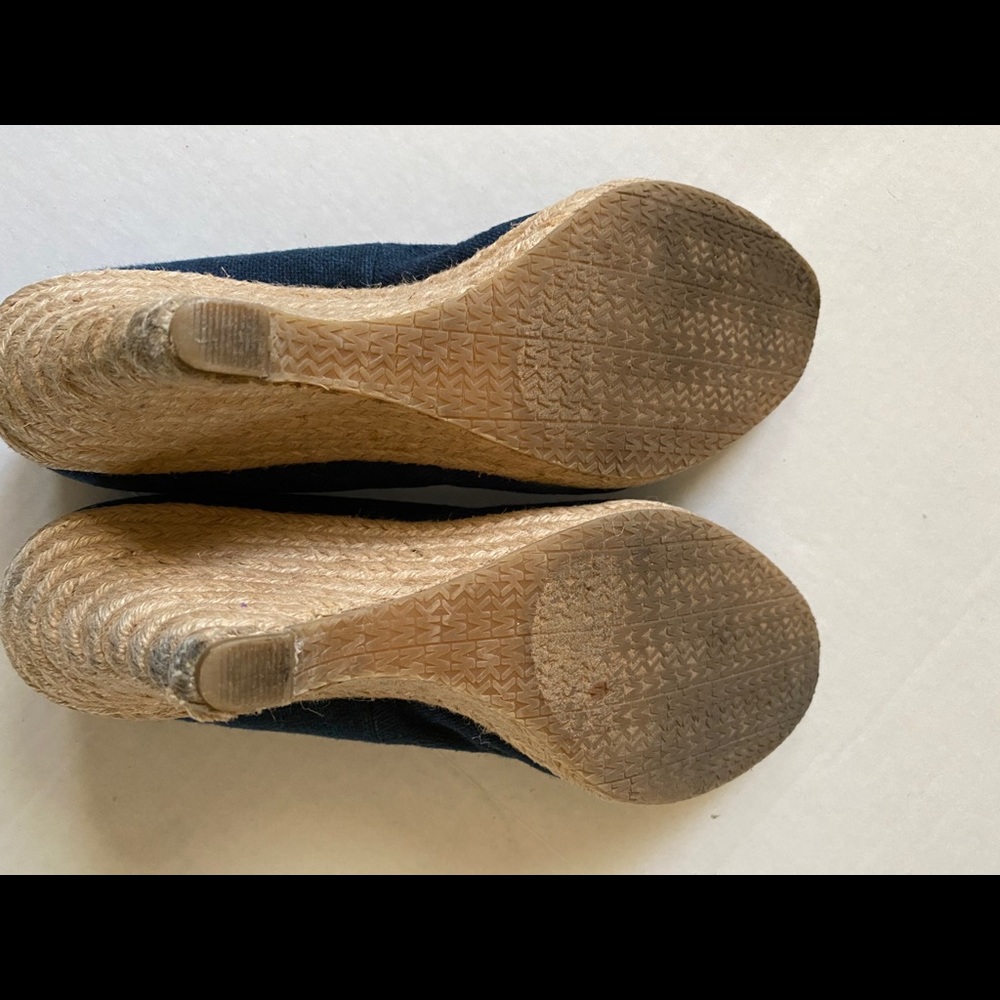 Michael kors wedges - Picture 6 of 7